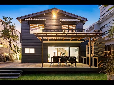 27 Surf Street, Mermaid Beach