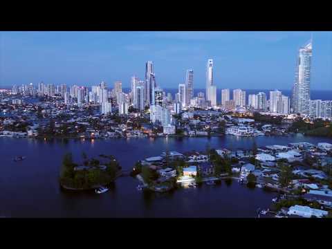 32 Naples Avenue, Surfers Paradise