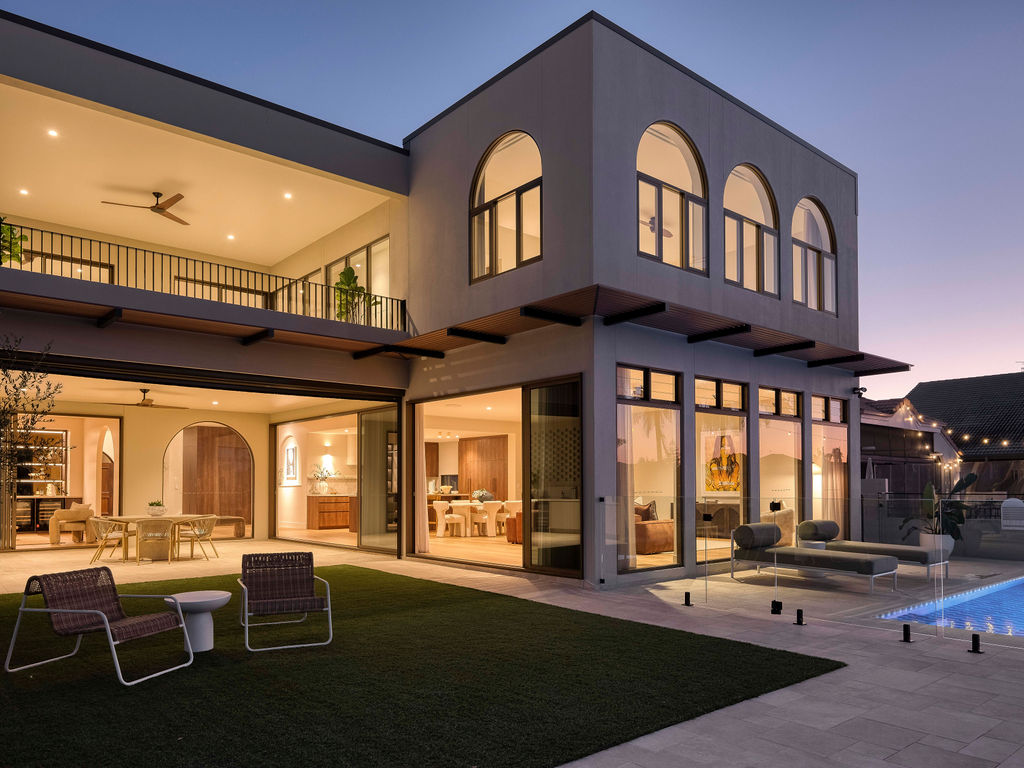 Mermaid Waters: Home to the Young, Rich and Famous